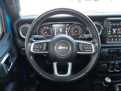 Used 2020 Jeep Wrangler Unlimited Sahara AWD/4WD image 15