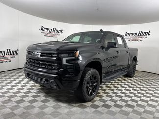 Used 2024 Chevrolet Silverado 1500 LT Trail Boss w/ Dark Appearance Package AWD/4WD video 1