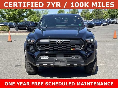 Used 2024 Toyota Tacoma TRD Off-Road AWD/4WD image 6