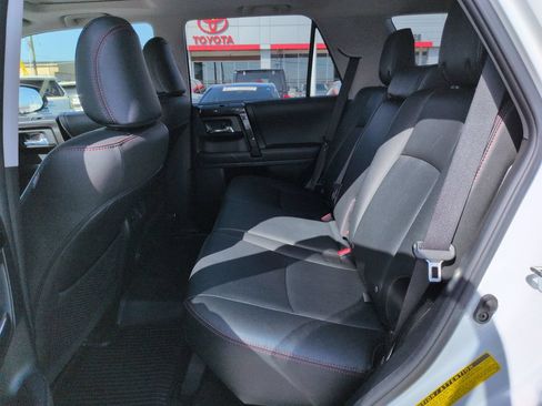 Certified 2024 Toyota 4Runner TRD Off-Road Premium w/ Off Road Premium Plus Package AWD/4WD image 25