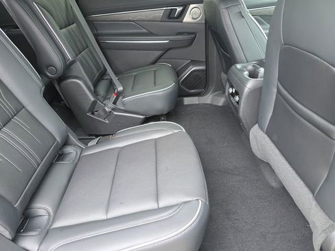 New 2026 Buick Enclave Avenir AWD/4WD image 22