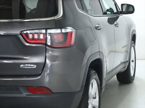 Certified 2021 Jeep Compass Latitude AWD/4WD image 44