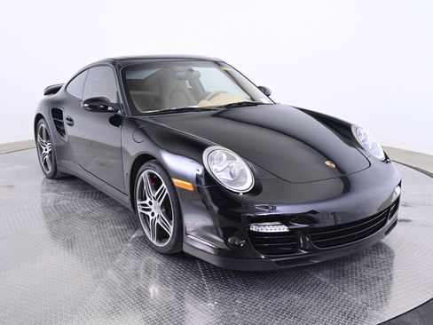 Used 2009 Porsche 911 Turbo image 9