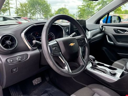 Used 2024 Chevrolet Blazer LT w/ Convenience Package FWD image 20