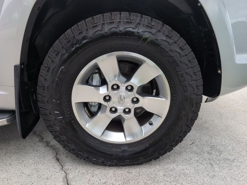 Used 2013 Toyota 4Runner SR5 RWD image 13
