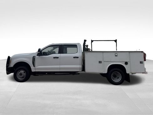 Used 2024 Ford F350 XL AWD/4WD image 6