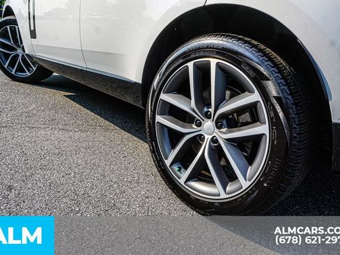 Used 2024 Land Rover Range Rover SE AWD/4WD image 15