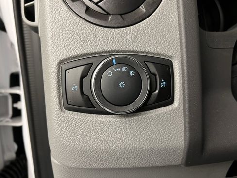 New 2026 Ford E-350 and Econoline 350 Super Duty w/ Power Equipment Group image 19