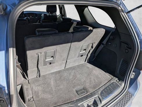 Used 2020 Dodge Durango GT image 17