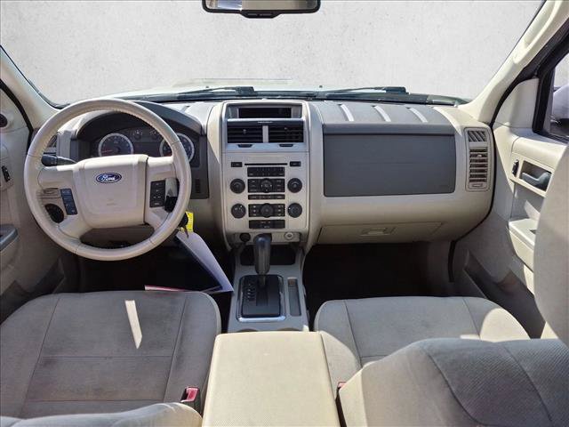 Used 2010 Ford Escape XLT FWD image 15