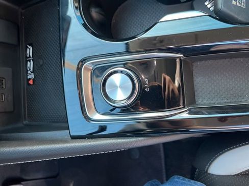 Used 2024 Buick Envision Sport Touring AWD/4WD image 16