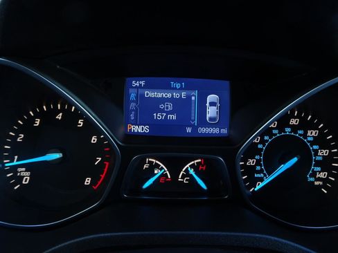 Used 2015 Ford Escape SE image 25