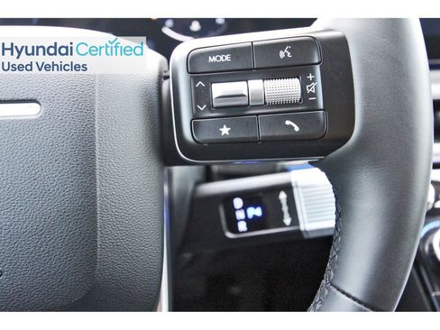 Used 2025 Hyundai Santa Fe Limited image 24