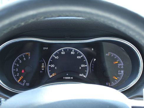 Used 2014 Jeep Grand Cherokee Limited image 12