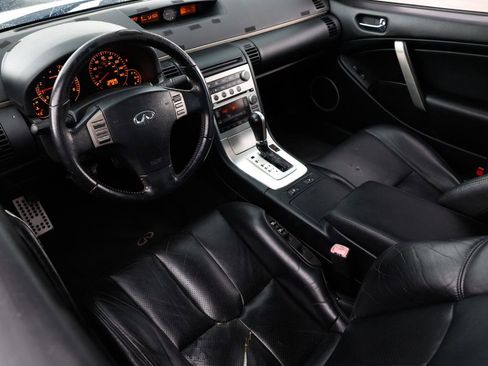 Used 2007 INFINITI G35 Coupe w/ Premium Pkg image 4