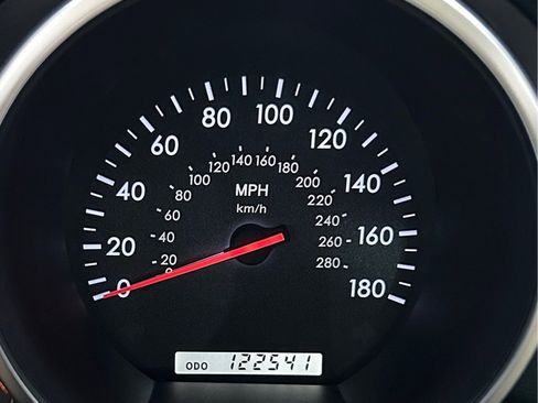 Used 2002 Lexus SC 430 Convertible image 13