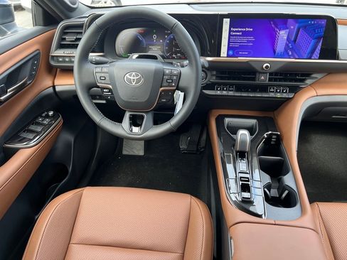 New 2026 Toyota Crown Signia image 31