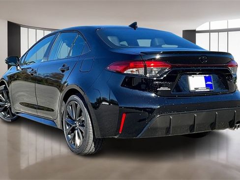 Used 2026 Toyota Corolla XSE image 4