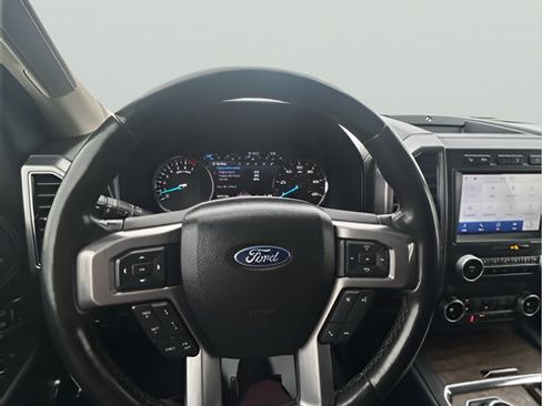 Used 2021 Ford Expedition Max Platinum AWD/4WD image 16