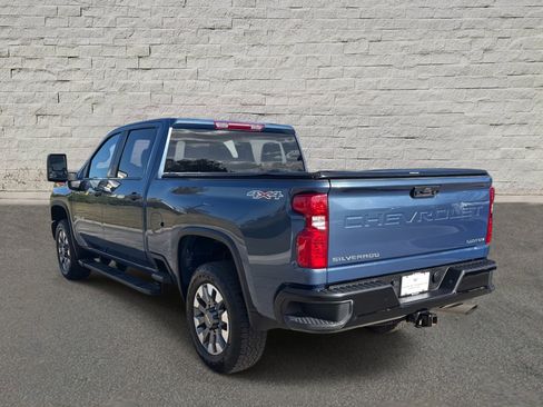Used 2024 Chevrolet Silverado 2500 Custom w/ Custom Convenience Package image 7
