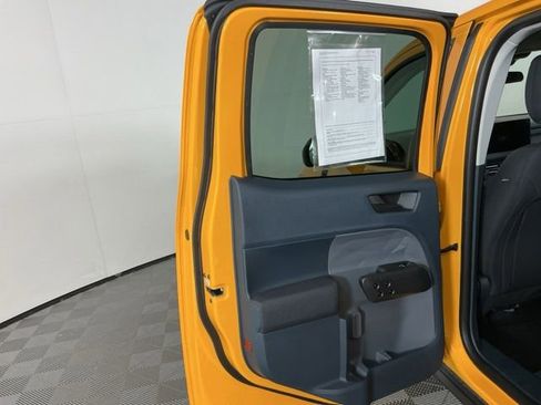 Used 2026 Ford Maverick XL AWD/4WD image 25