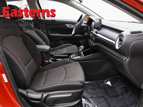 Used 2023 Kia Forte LXS w/ LXS Technology Package FWD image 24