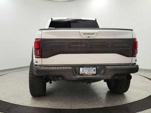 Used 2018 Ford F150 Raptor w/ Equipment Group 802A Luxury image 4