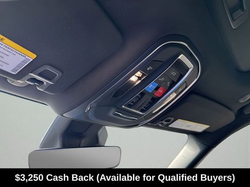 New 2025 Jeep Grand Cherokee Altitude RWD image 41