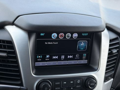 Used 2019 GMC Yukon XL SLT AWD/4WD image 18