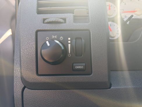 Used 2007 Dodge Ram 1500 Truck SLT RWD image 17