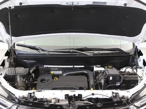 Used 2024 Chevrolet Equinox Premier image 33