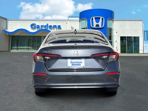 Certified 2025 Honda Civic Sport image 5
