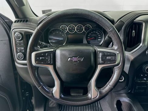 Used 2022 Chevrolet Silverado 2500 LTZ w/ LTZ Plus Package image 12