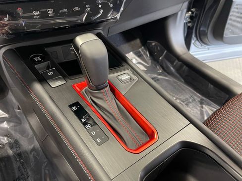 New 2026 Nissan Kicks SR w/ Cold Weather Package image 10