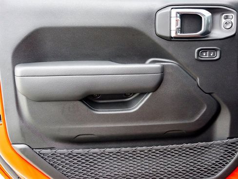 New 2026 Jeep Gladiator Sport image 7