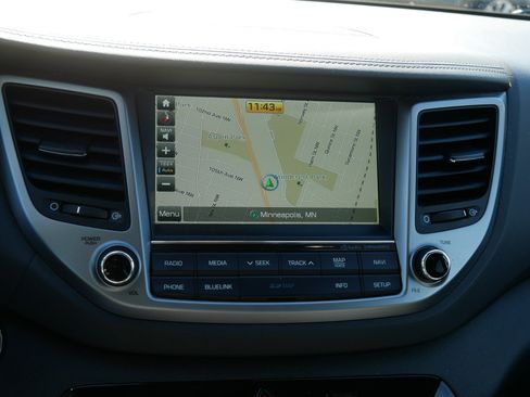 Used 2016 Hyundai Tucson Limited w/ Option Group 03 image 22