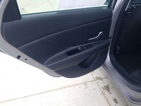 New 2026 Hyundai Elantra SE w/ Cargo Package FWD image 11