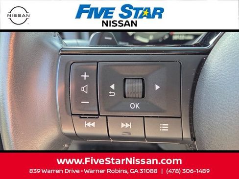 Used 2024 Nissan Rogue SL w/ SL Premium Package AWD/4WD image 27