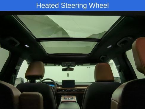 Used 2024 Lincoln Aviator Reserve w/ Equipment Group 201A AWD/4WD image 24