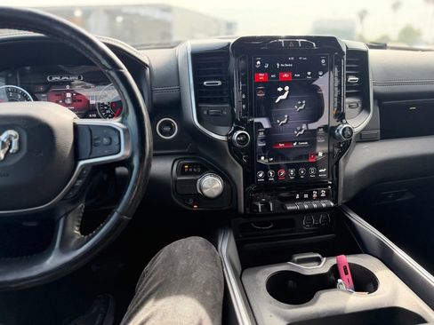 Used 2020 RAM 1500 Laramie RWD image 8