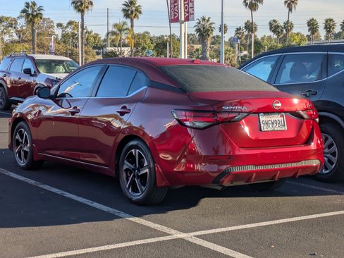 Certified 2024 Nissan Sentra SV image 3