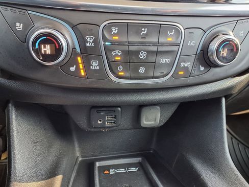 Used 2020 Chevrolet Traverse High Country image 6