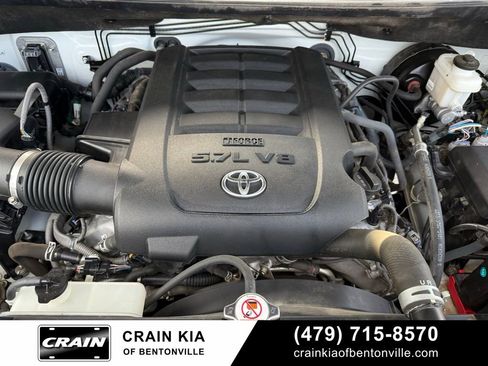 Used 2020 Toyota Tundra Limited image 32
