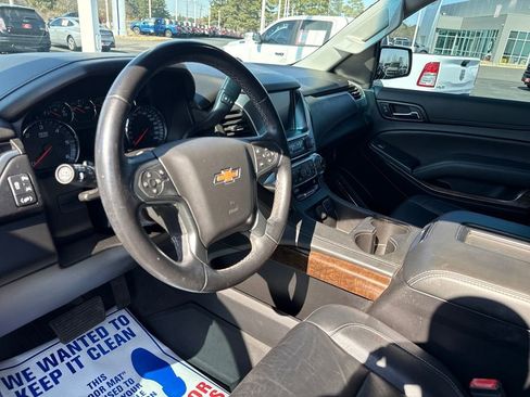 Used 2019 Chevrolet Tahoe LT image 14