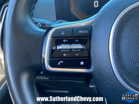 Used 2024 Kia Sorento S image 20
