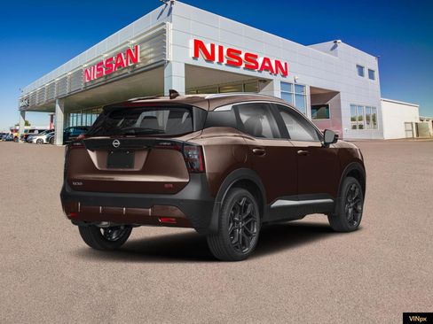 New 2026 Nissan Kicks SR image 2