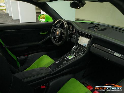 Used 2019 Porsche 911 GT3 RS w/ Weissach Package RWD image 29