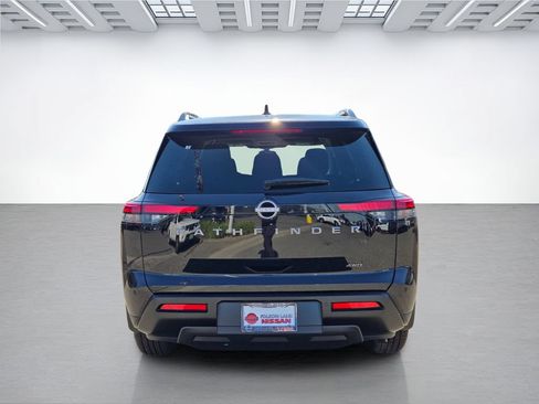 New 2026 Nissan Pathfinder SV AWD/4WD image 5