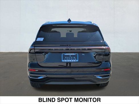 New 2026 Lincoln Nautilus Black Label image 5