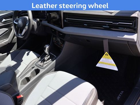 New 2026 Volkswagen Jetta SE FWD image 12